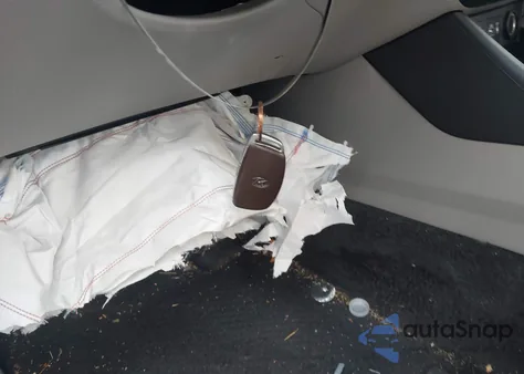 2019 Hyundai Sonata Sel z USA, uszkodzony, nr VIN 5NPE34AF8KH747231